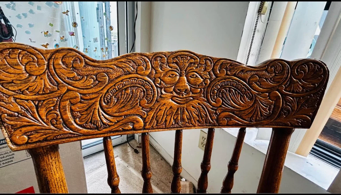 Oak Pedestal Dining Table with Carved Chairs - photo 3