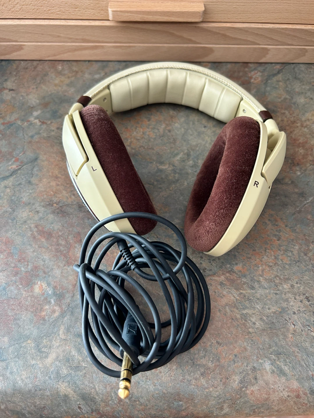 Sennheiser HD 598 Headphones