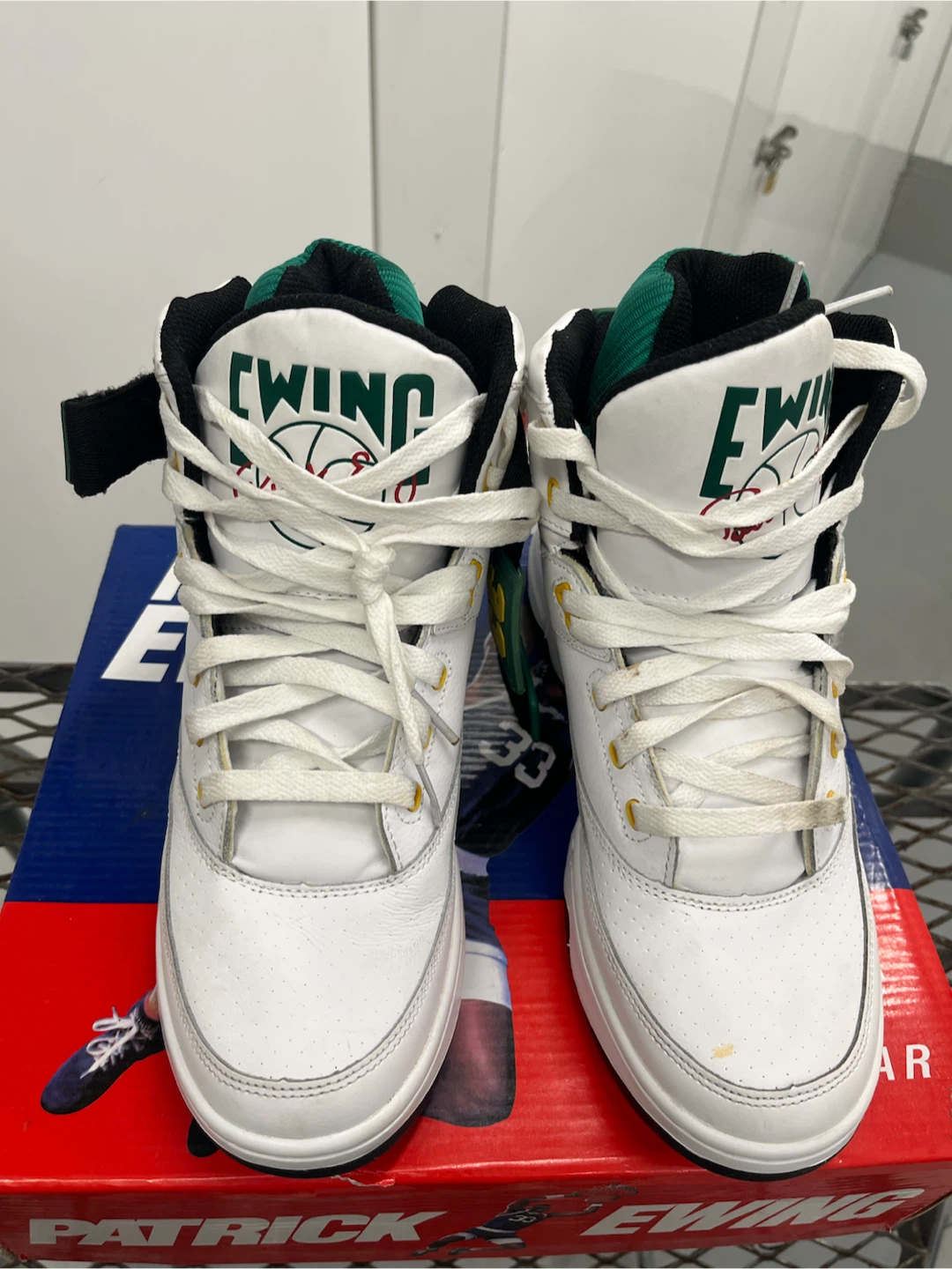 Ewing Athletics 33 Hi White/Jamaica Size 9.5