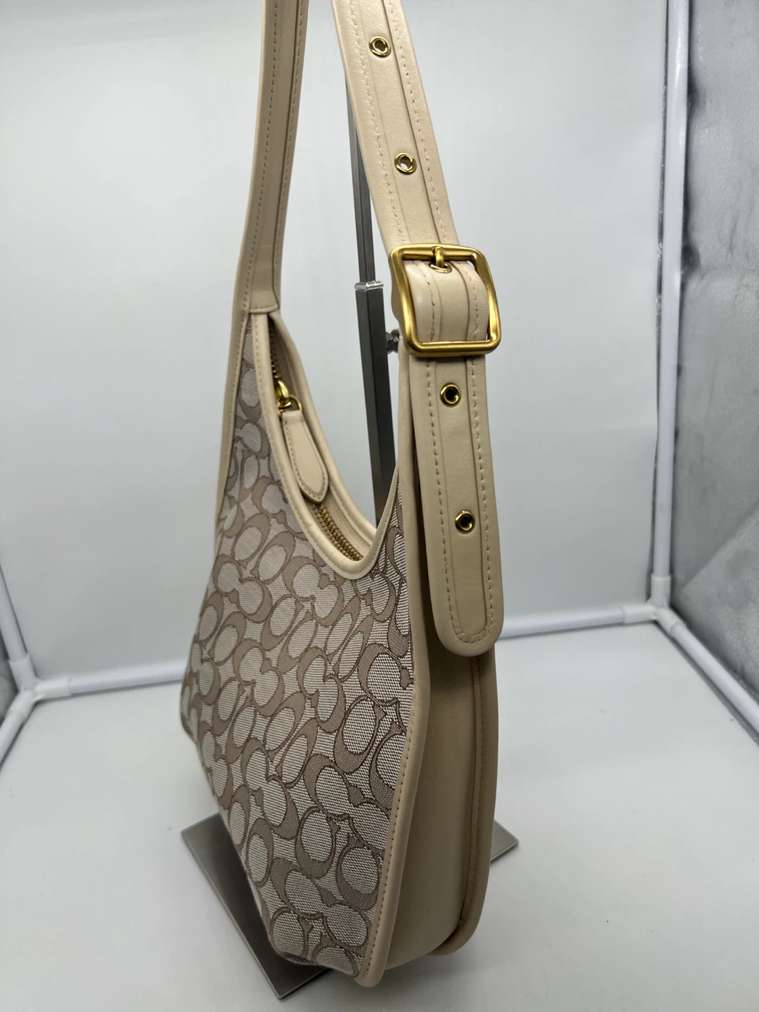COACH C2588 Ergo Sig Jacquard Stone Ivory Leather Shoulder Bag - photo 3