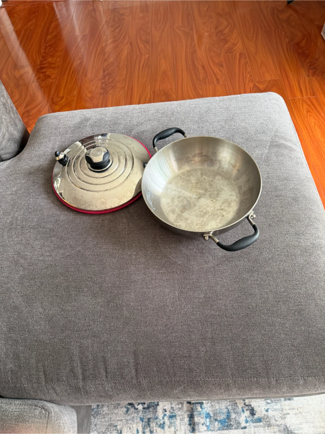 Le Creuset Stainless Steel Wok Pan