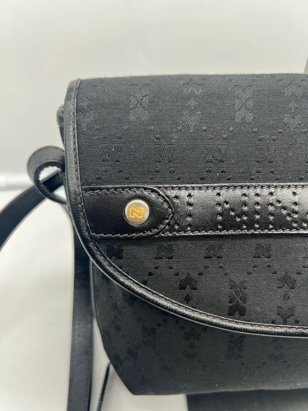 NINA RICCI VINTAGE Black Monogram Canvas Leather Crossbody Bag - photo 2