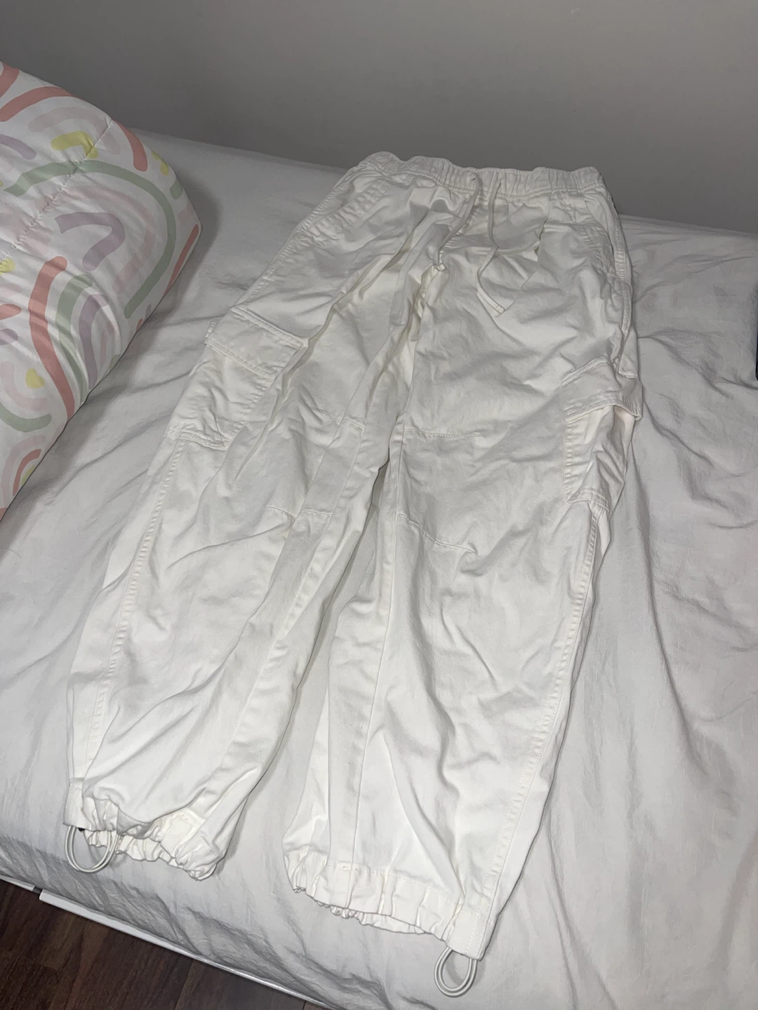 Old Navy White Cargo Pants