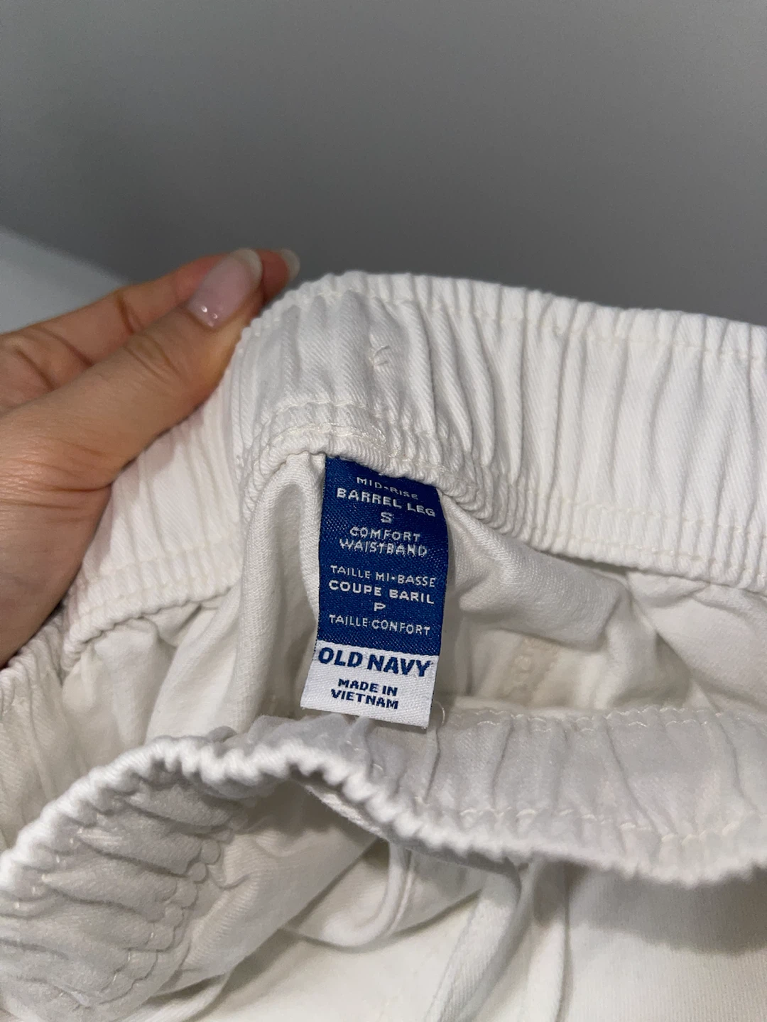 Old Navy White Cargo Pants - photo 2