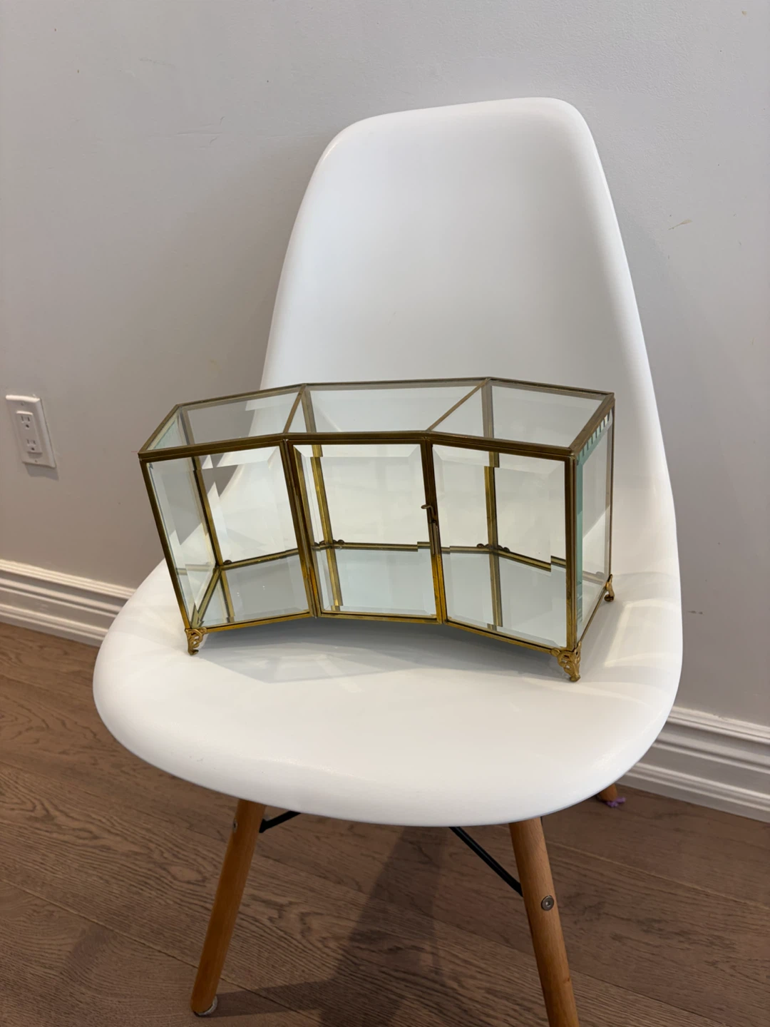 Glass and Brass Display Box Organizer - photo 3