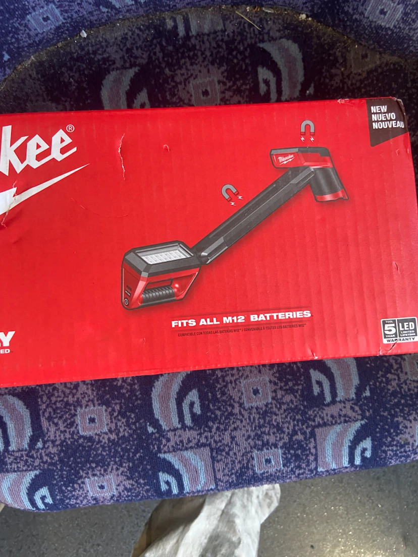 Milwaukee M12 12V Cordless LED Underbody Light 2126-20