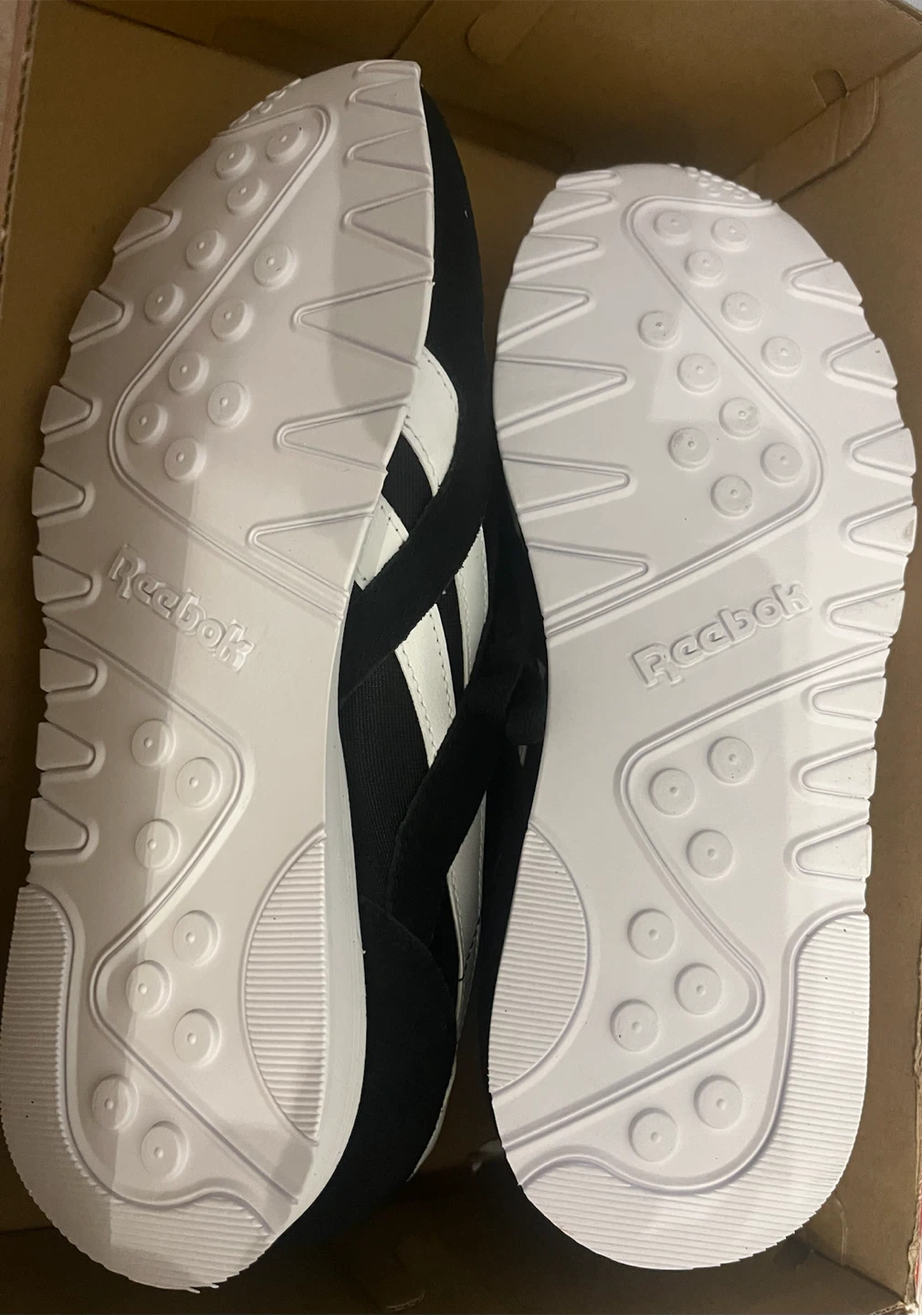 Reebok Classic Nylon Running Shoes • Men’s Size 10 - photo 5