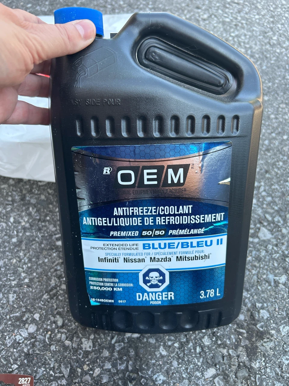 Nissan Pathfinder fluid/bulbs/touch up paint