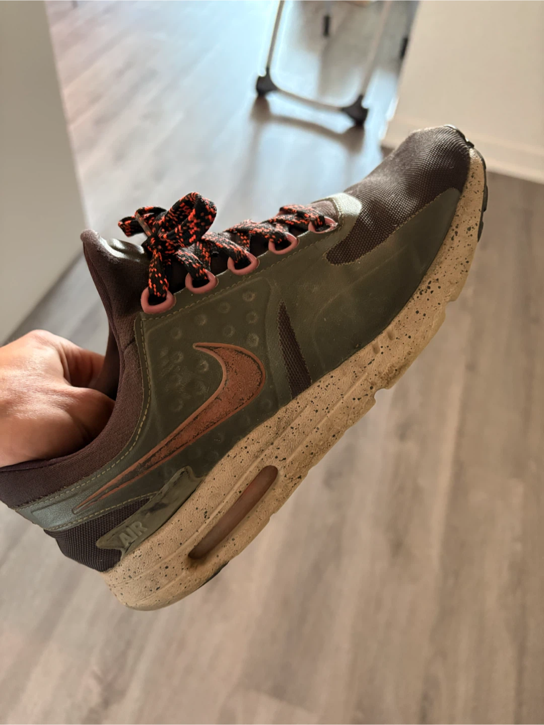 Nike Air Max 1 Shoes - Size 8 US / 41 EUR - photo 4
