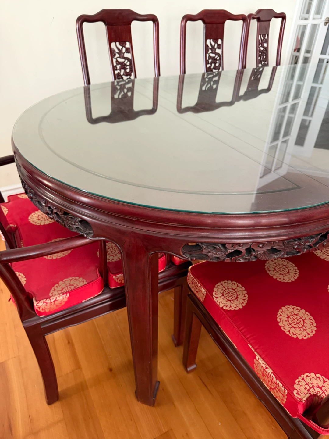Traditional Chinese Carved Hardwood Table & Chairs - photo 2