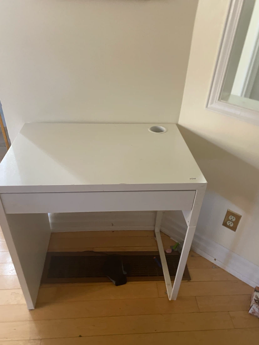 White Desk with Drawer