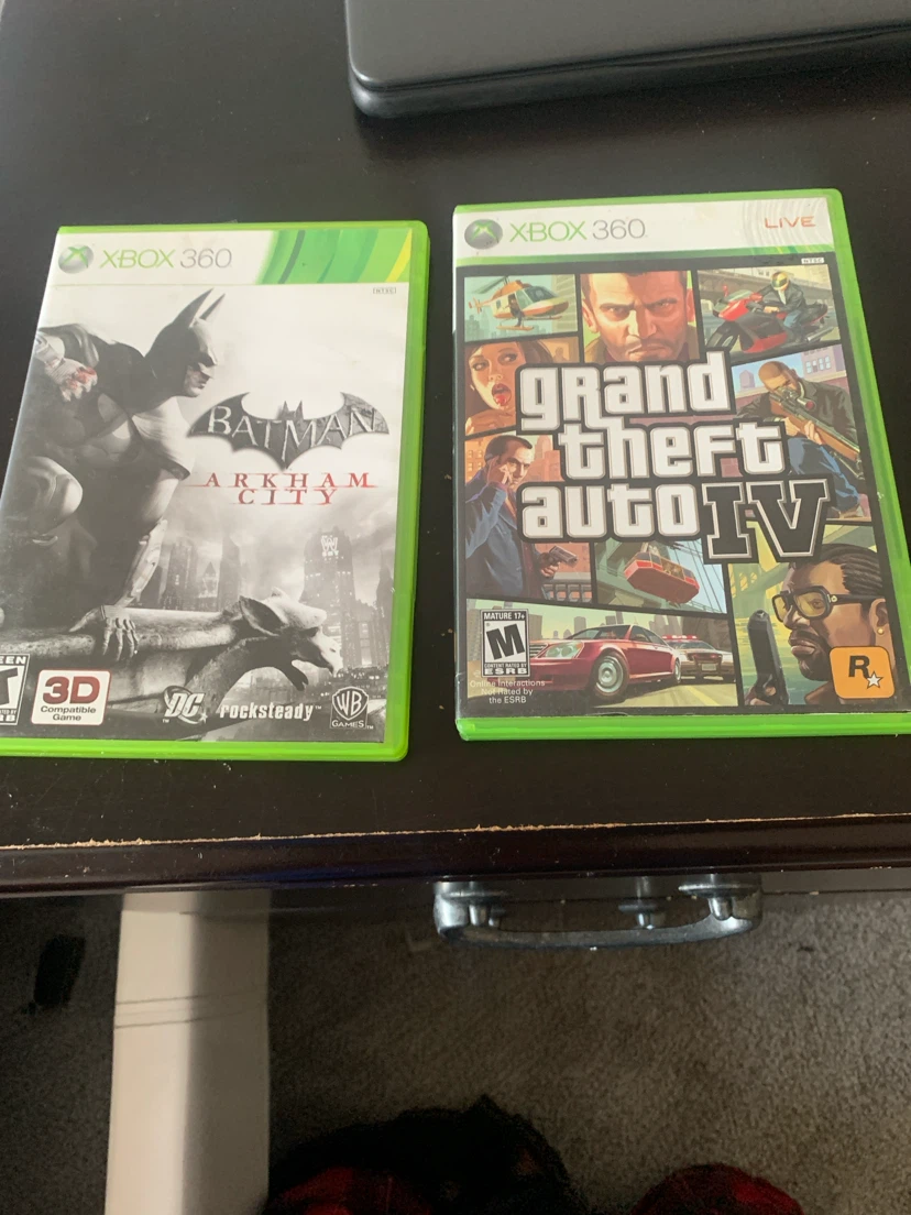 Xbox 360 Games - Grand Theft Auto IV & Batman Arkham City
