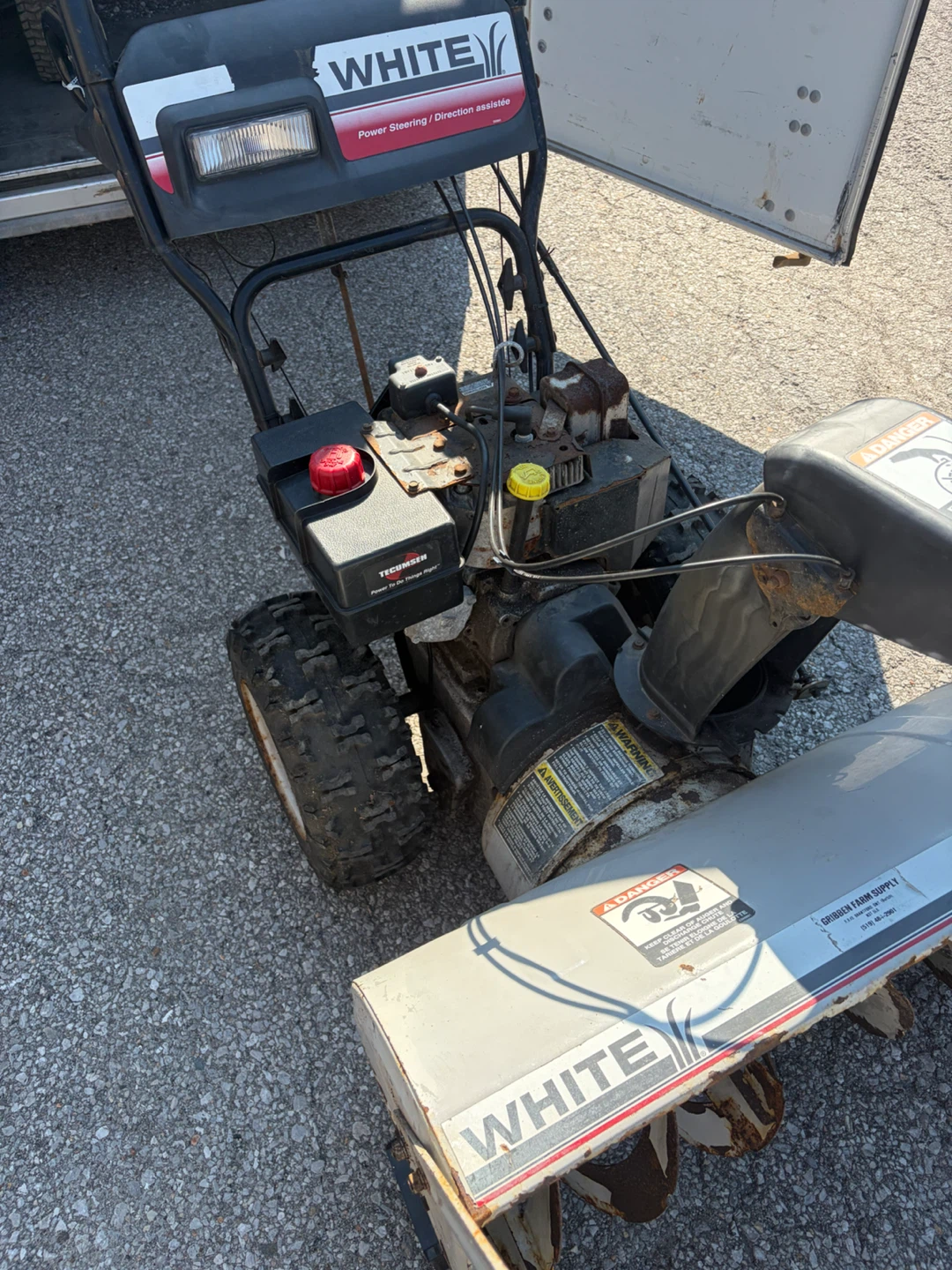 WHITE 10.5HP/30" Snowblower - photo 2