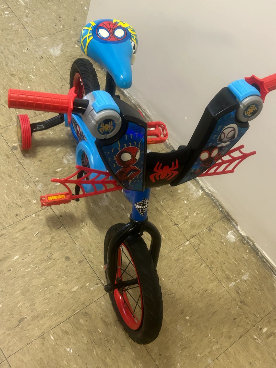 Spider-Man Kids Bicycle with Training Wheels - photo 3