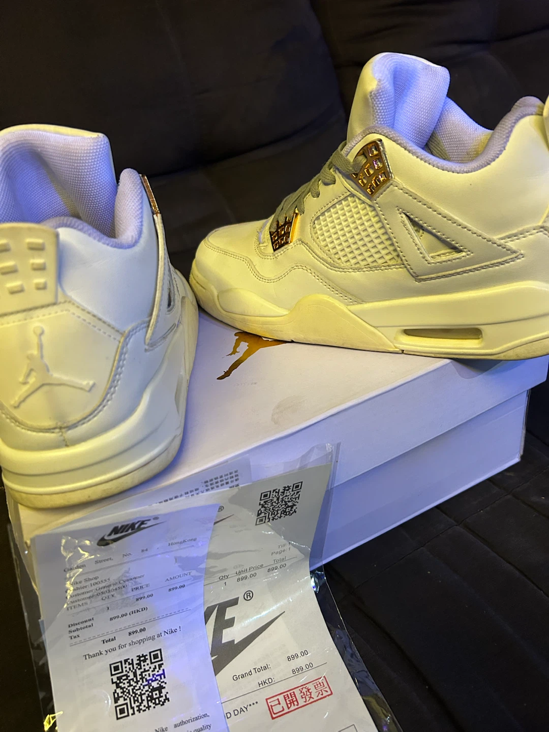 Air Jordan 4 Retro