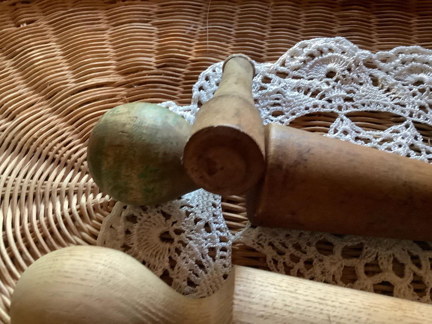 Two Antique Wdn Pestles & One Wdn Masher 🐞 - photo 3