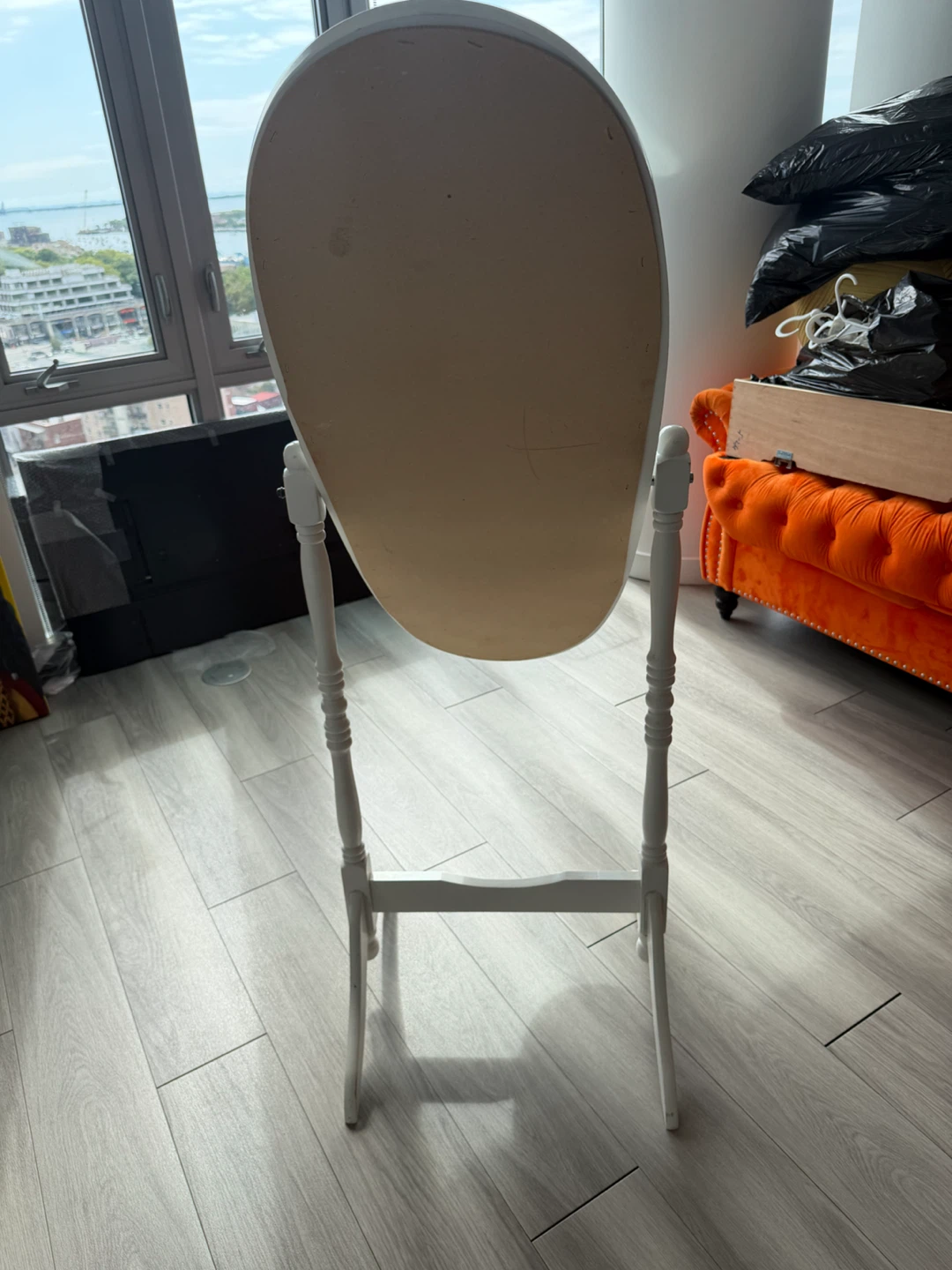 White Oval Standing Mirror - photo 3