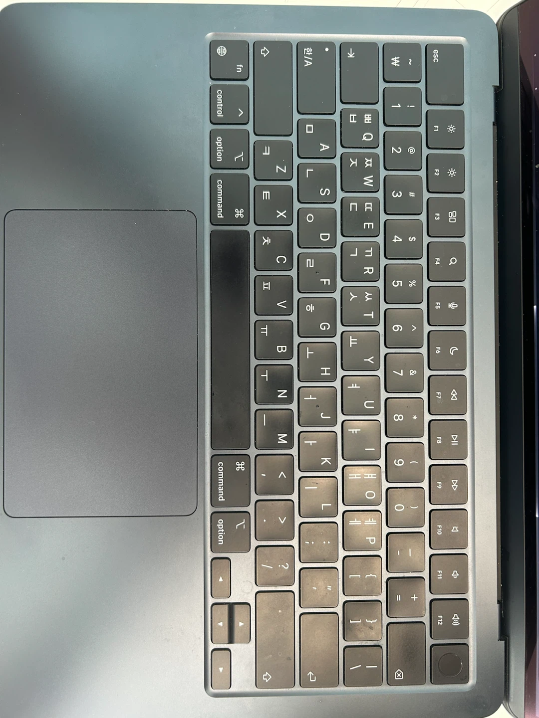 Apple MacBook Air 13-inch M3 - photo 2