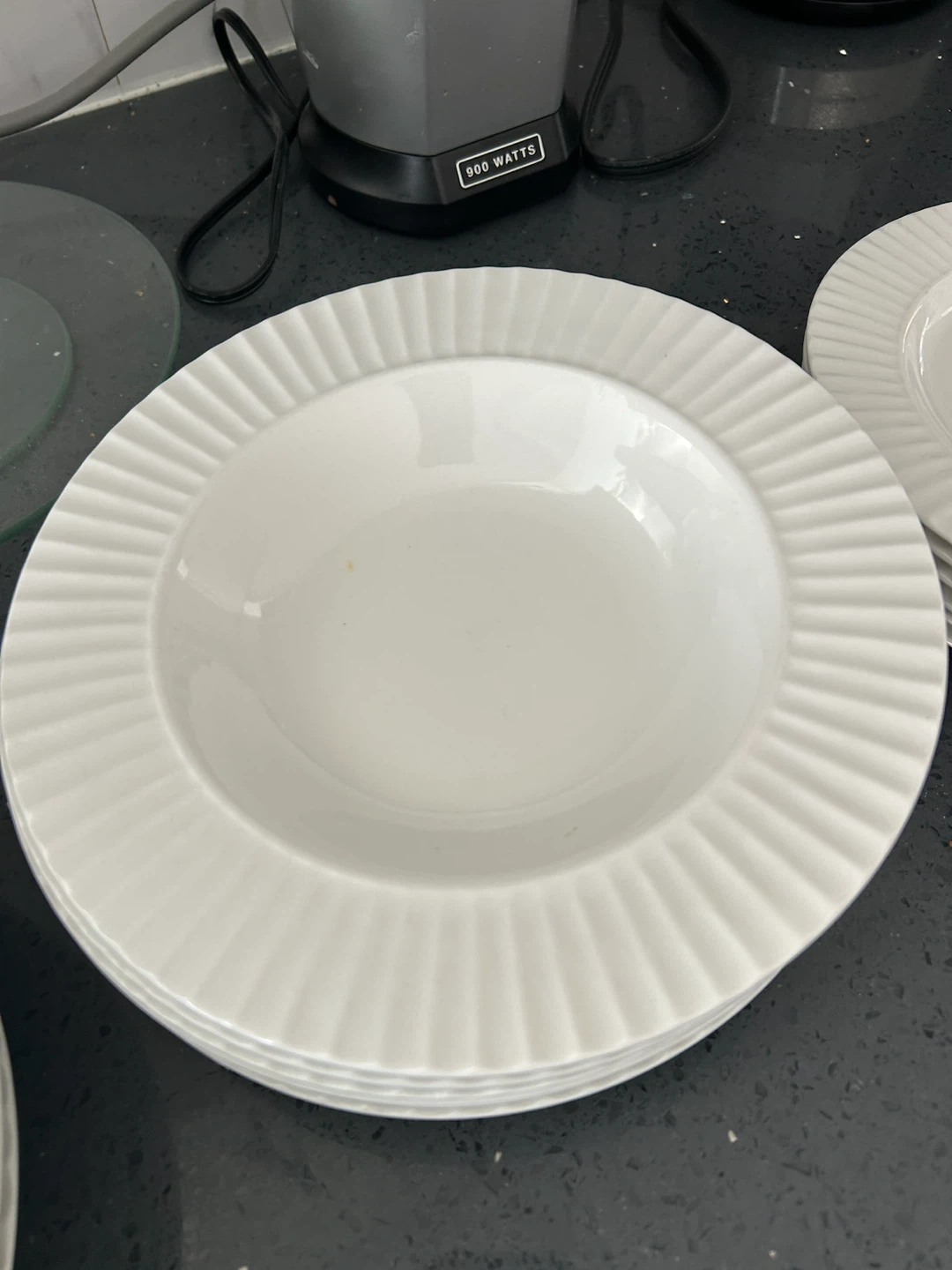 Togo White Dinner Plates and Bowls Set - photo 4
