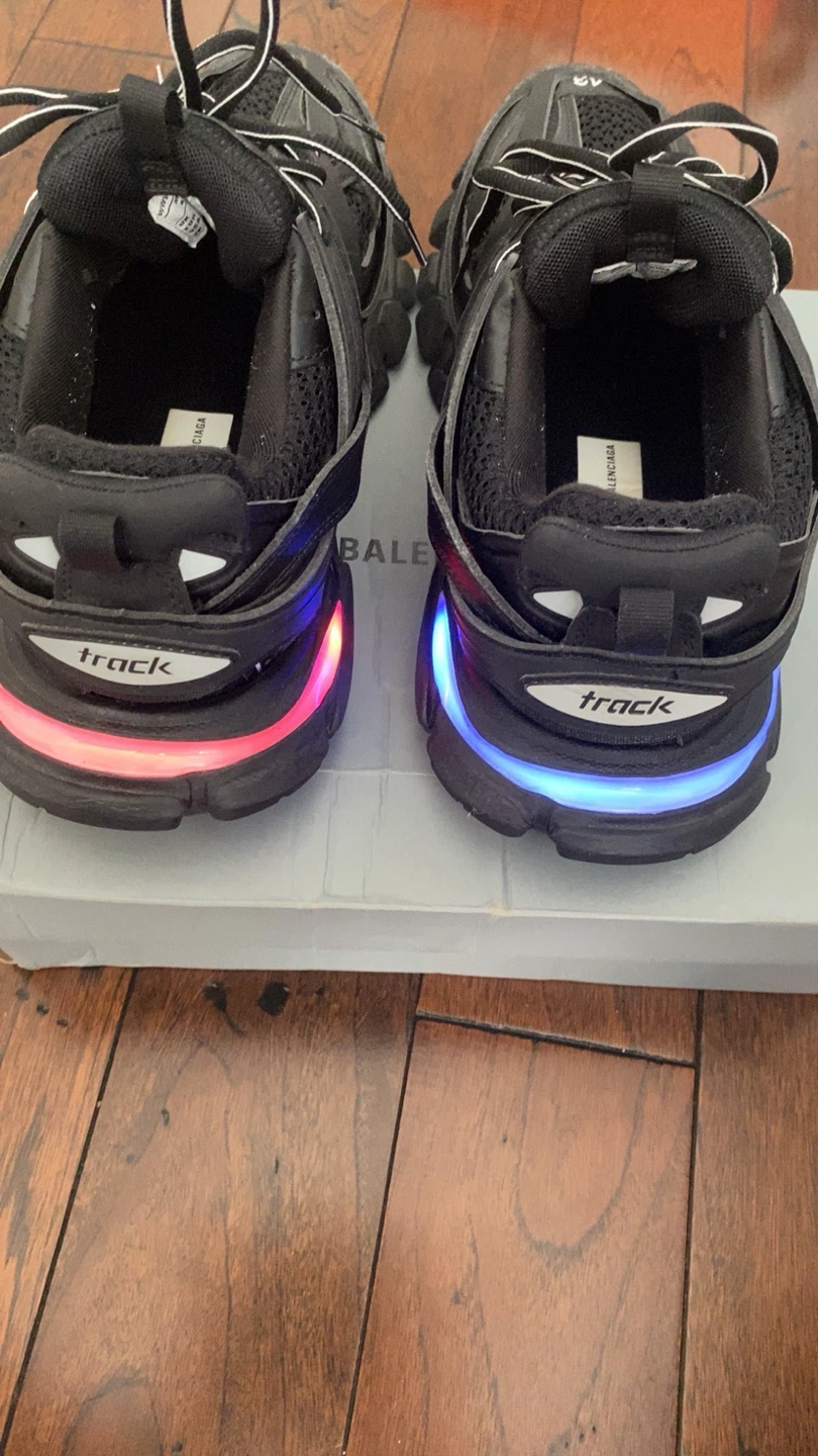 Balenciaga Track LED Sneakers Size 43 - photo 3