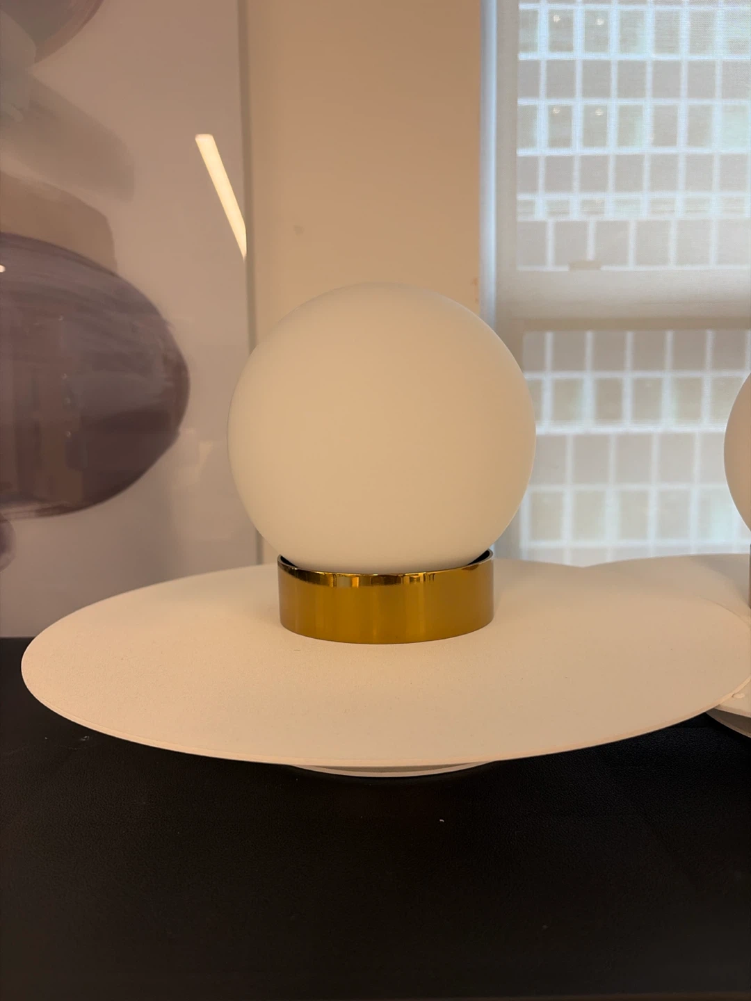 Modern Sphere Table Lamp with Gold Base 8x - photo 2