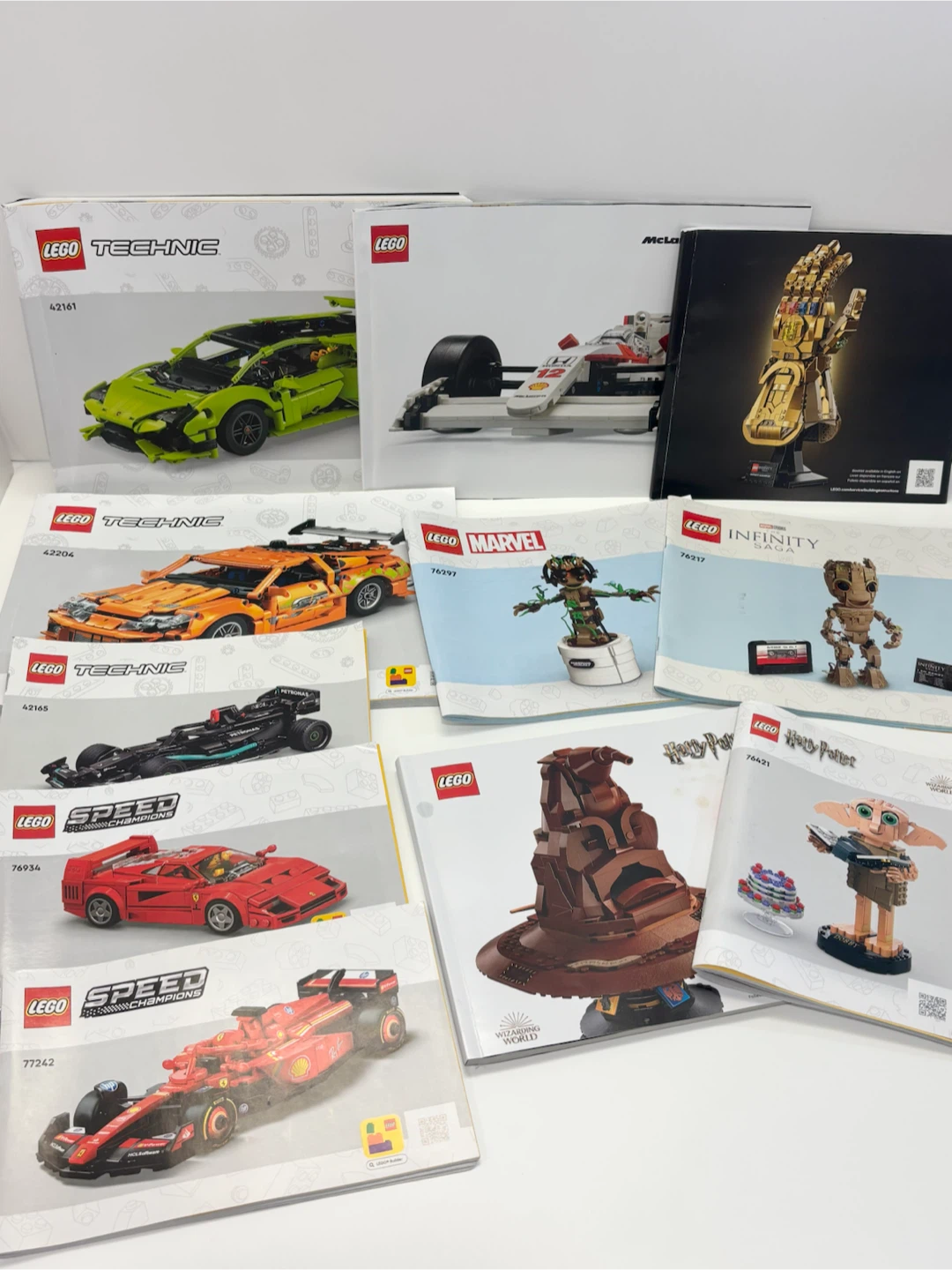 LEGO Manuals Bundle Marvel , cars , Harry Potter