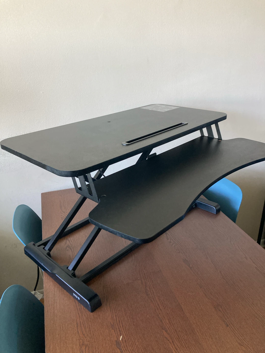 VIVO 32inch Standing Desk Converter - photo 2