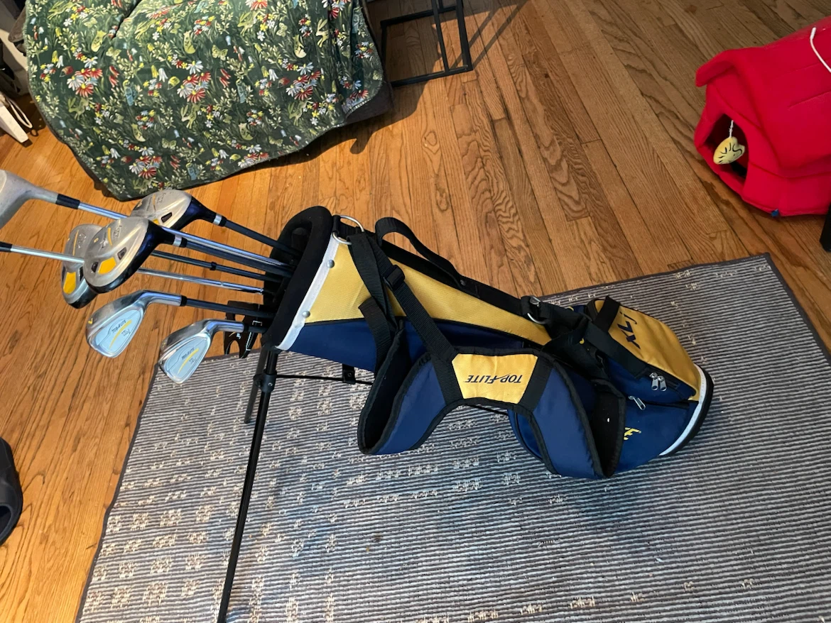 Yard sale - photo 2