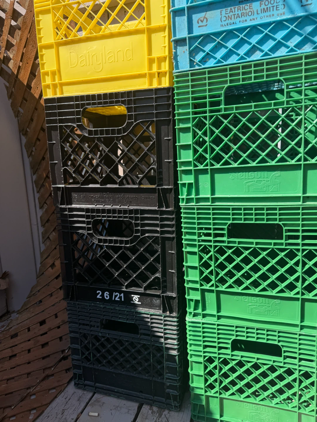 Milk Crates - 5$ each - photo 2