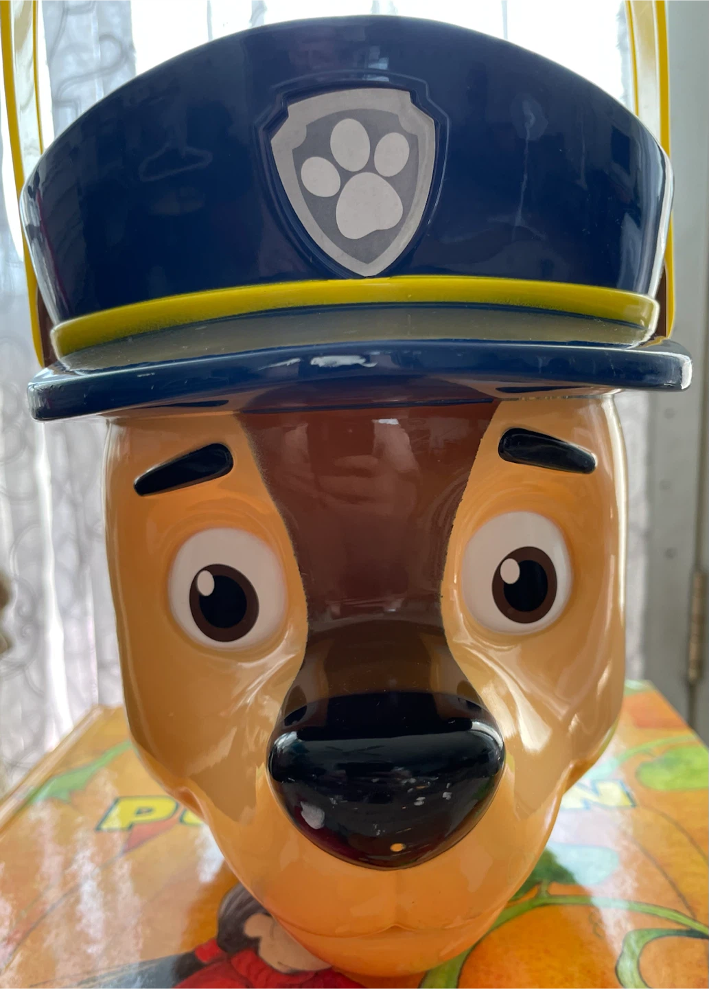 Paw Patrol Chase Dog Head Toy Bucket