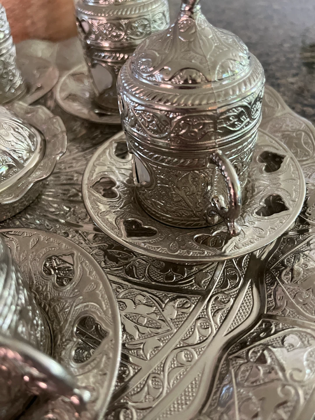 Ornate Silver tone-Coffee Set (serving tray with 6 cups) - photo 2