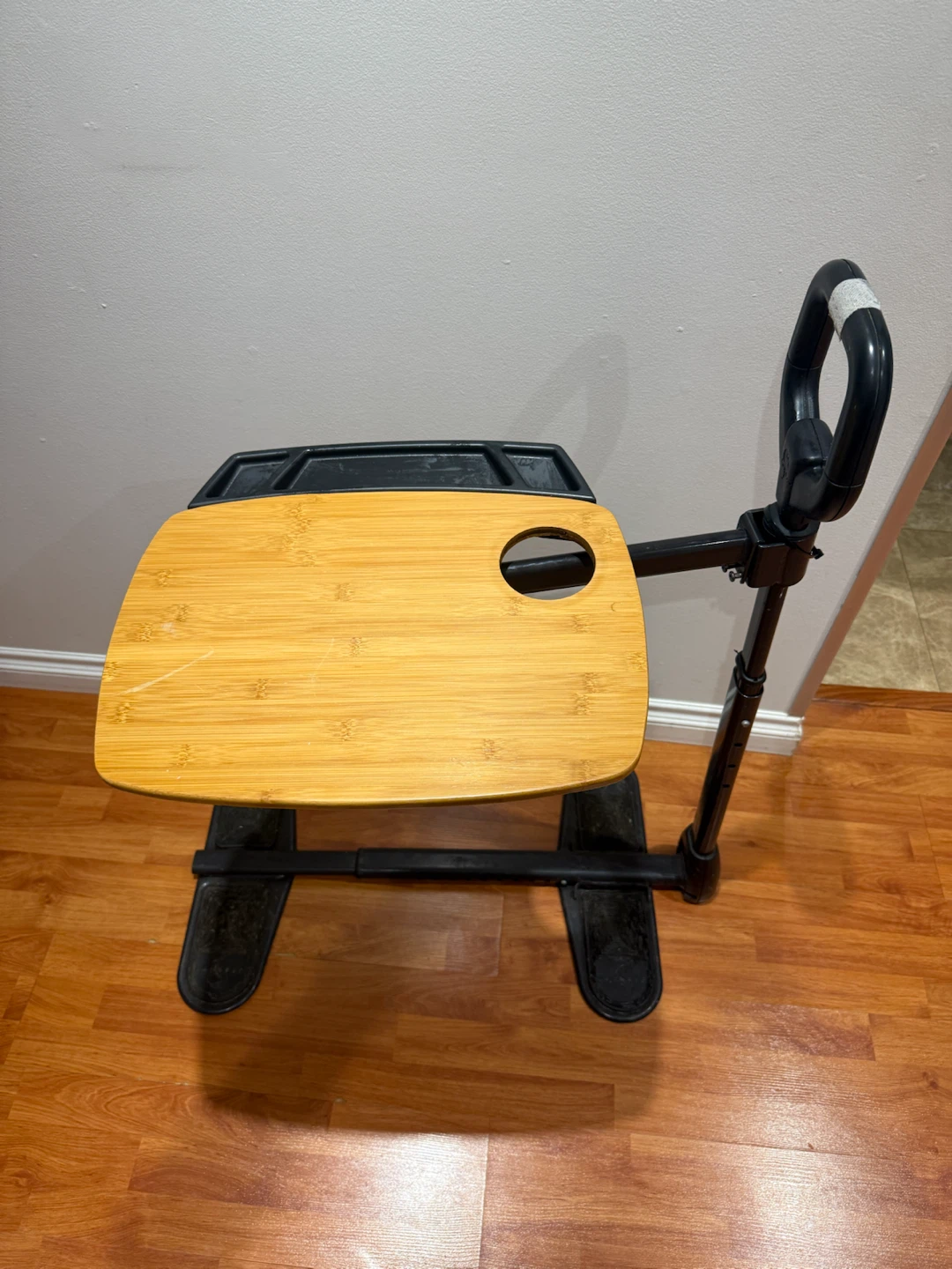Stander Assist-A-Tray Swivel Couch Desk - photo 2
