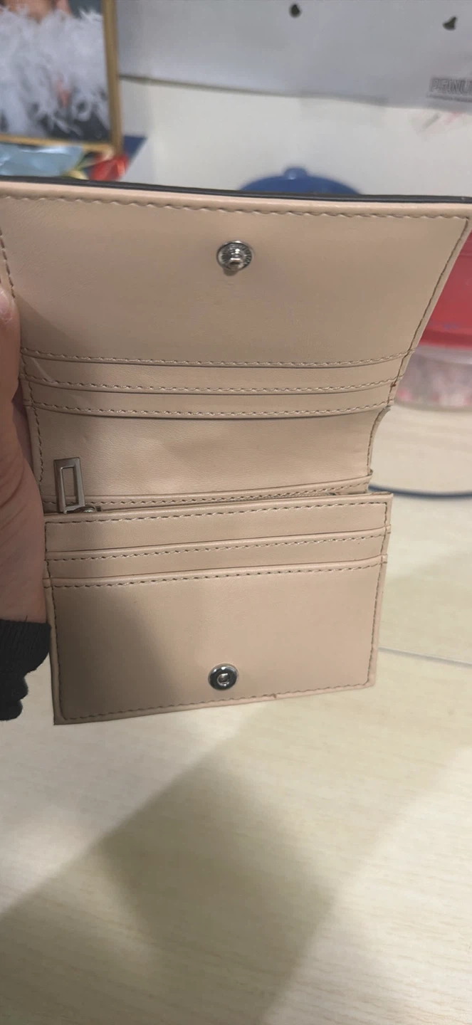 Guess Wallet & Guess Hansley Mini Handbag Combo - photo 3