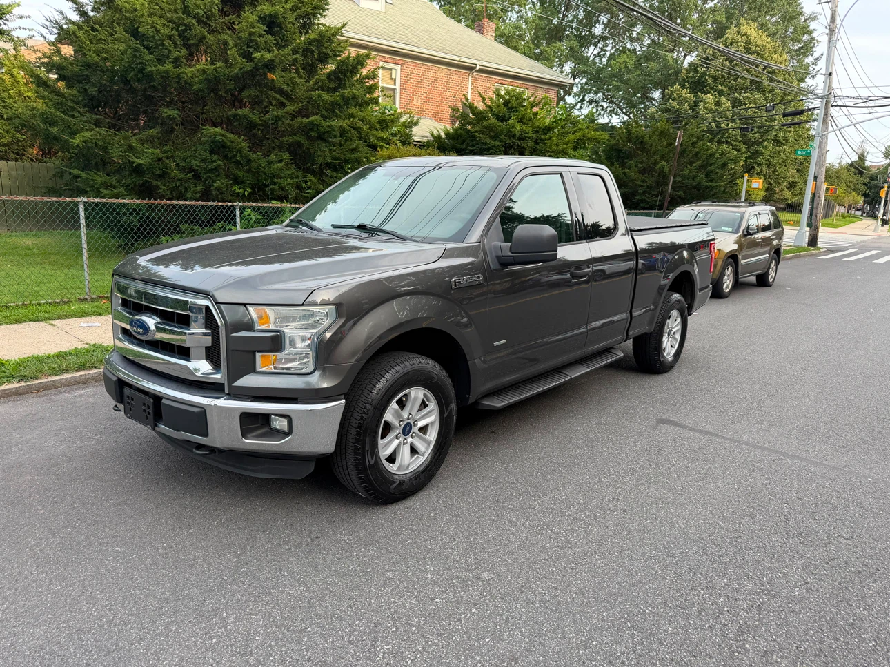 2015 Ford F-150 SuperCrew 4x4 Truck