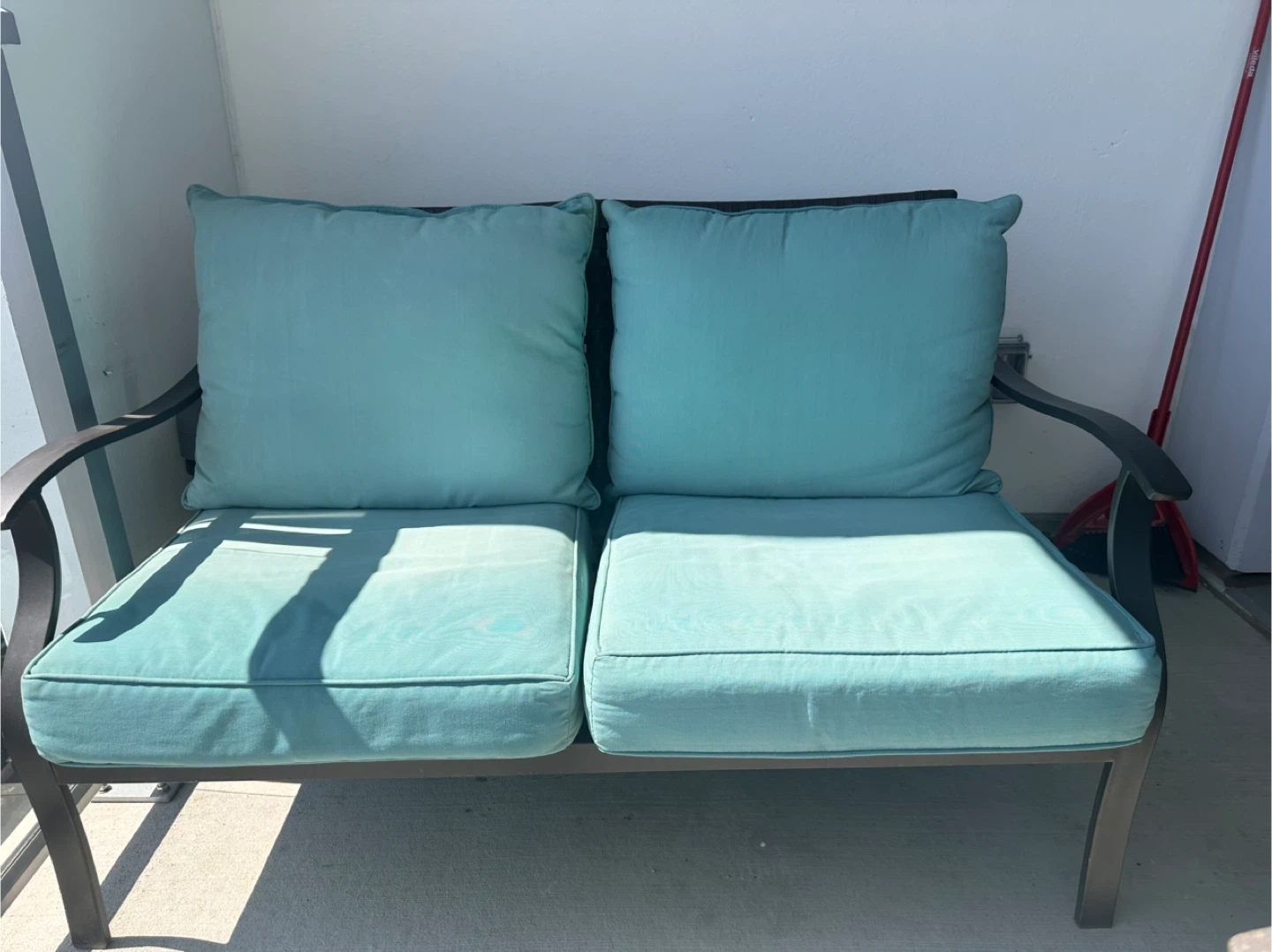 Patio Set with sofa, 2 chairs & table. - photo 3