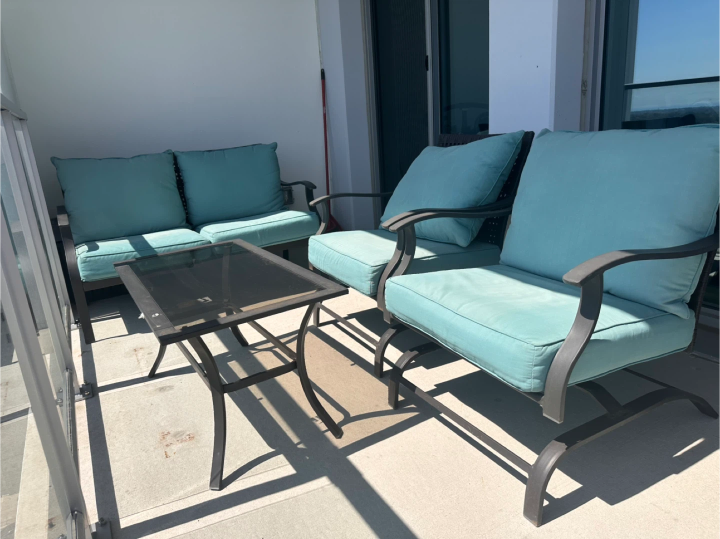 Patio Set with sofa, 2 chairs & table. - photo 2