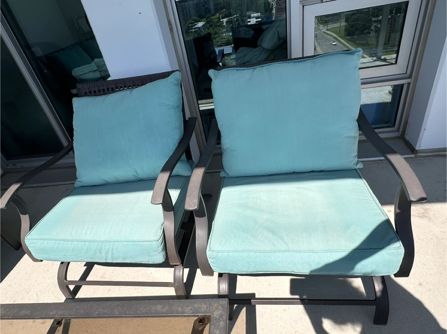 Patio Set with sofa, 2 chairs & table. - photo 4