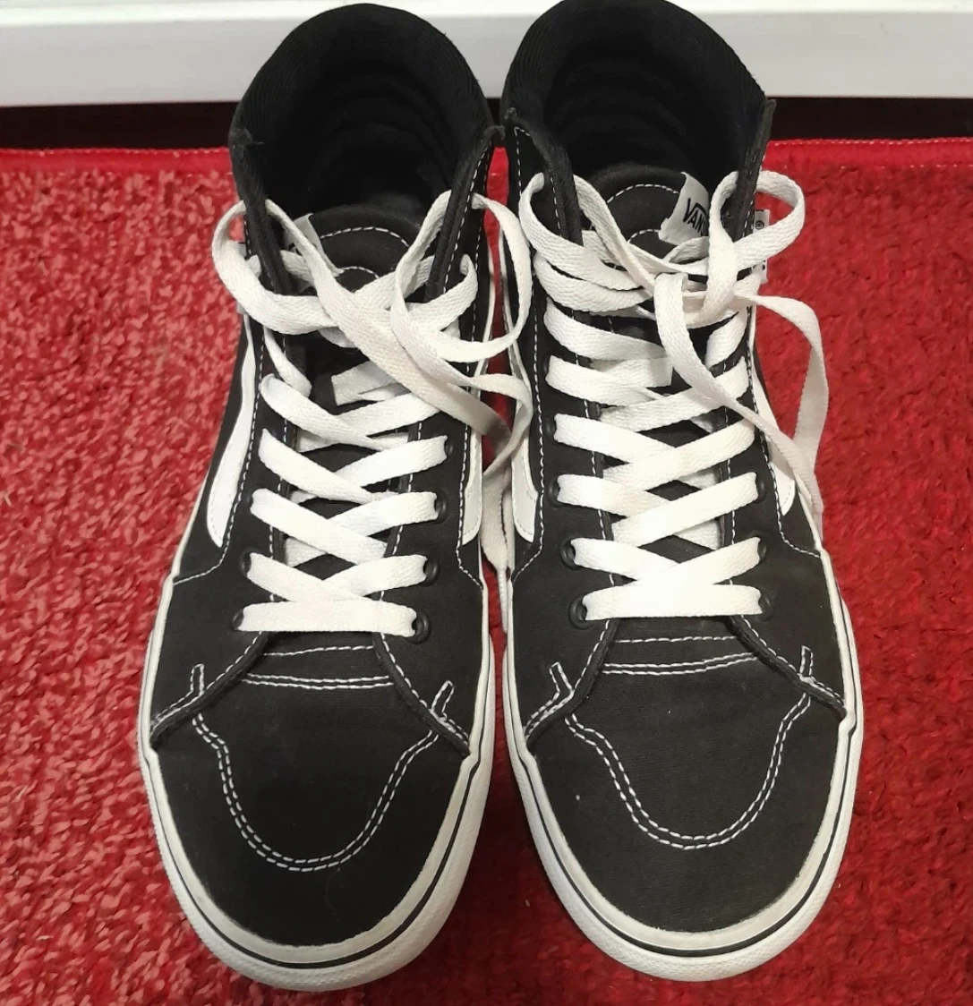 Vans SK8-Hi High Top Sneakers