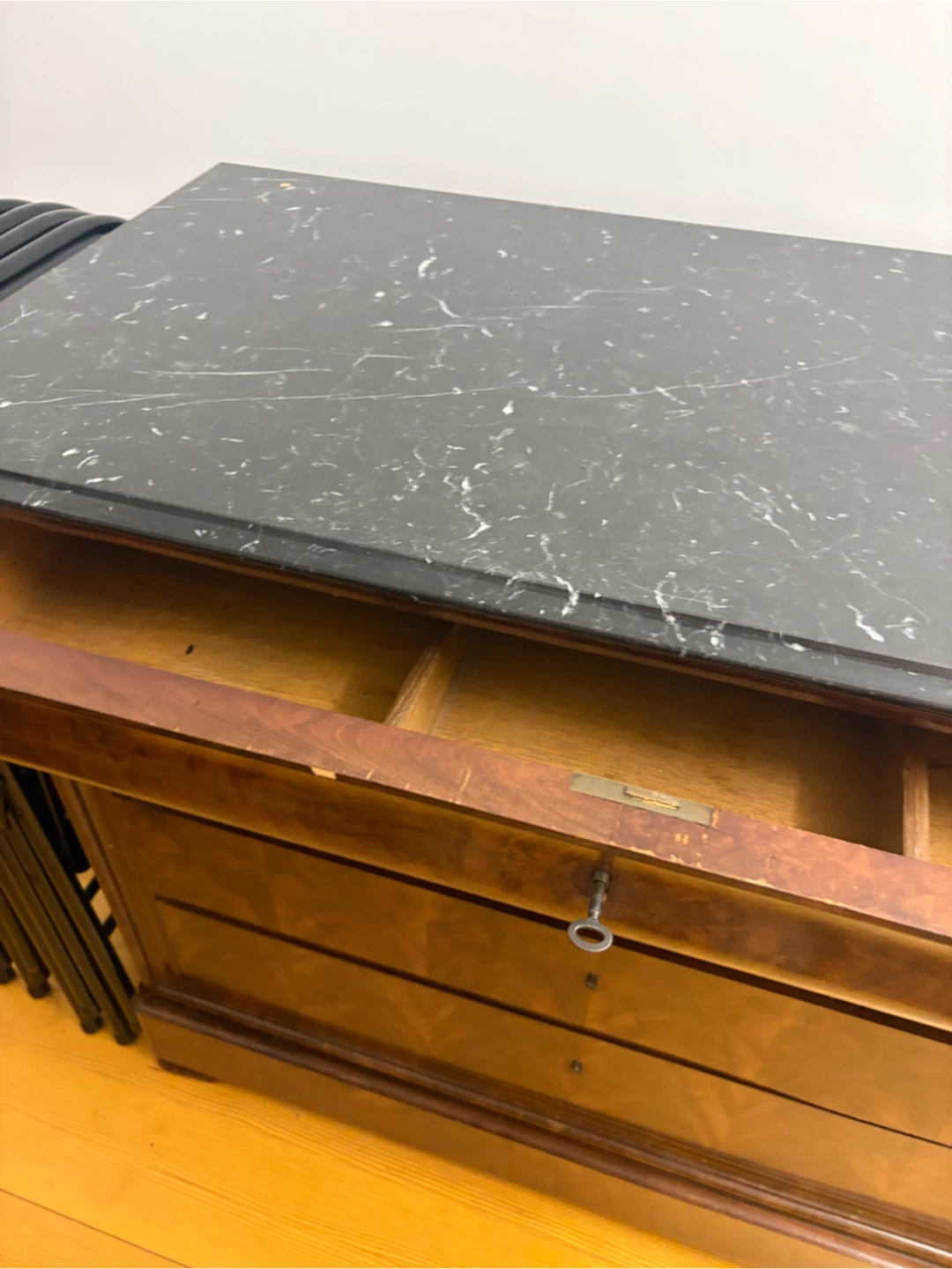 Antique Wooden Dresser with Marble Top - photo 2
