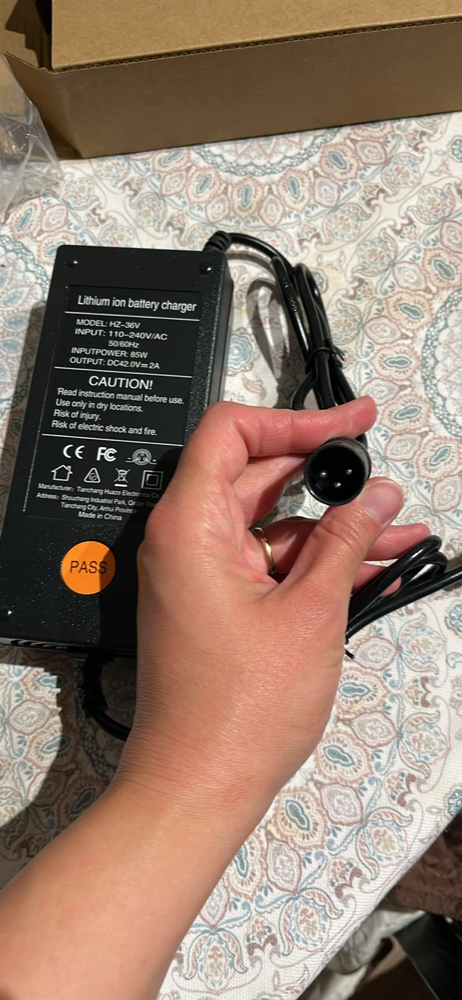 Lithium Ion Battery ebike Charger HZ-36V - photo 3