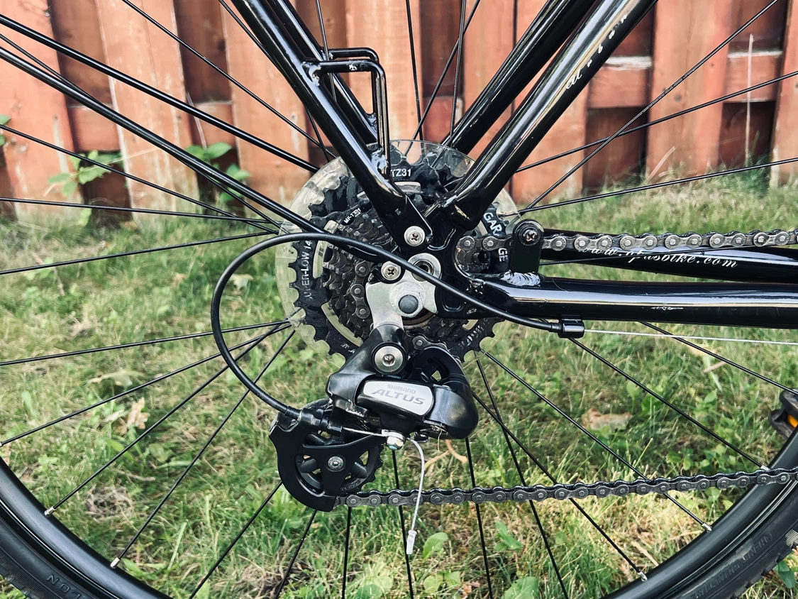 Opus Classico 7-Speed Hybrid Bike - photo 4