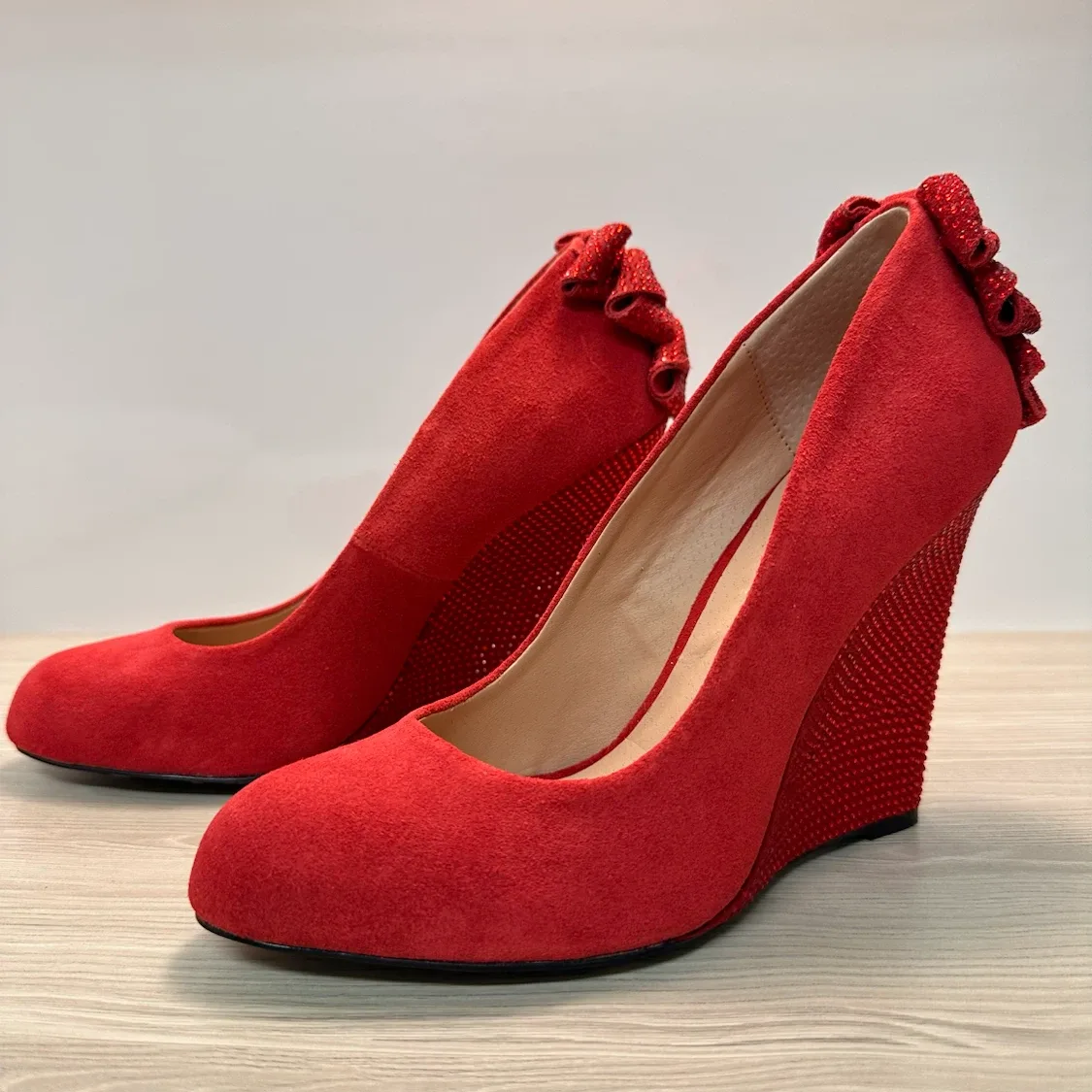 Betsey Johnson Red Suede Wedges size 8 NEW - photo 3