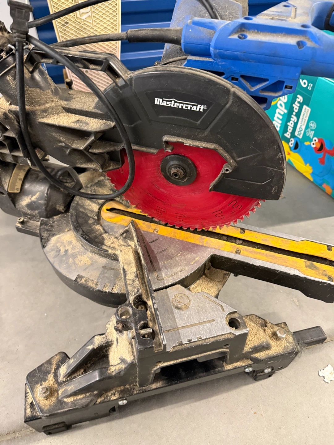Mastercraft Compound Miter Saw