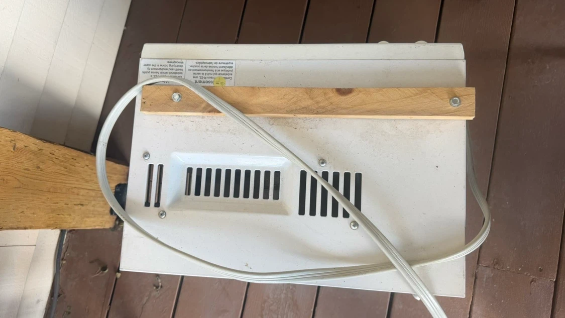 CoolerAir Window Air Conditioner - photo 2