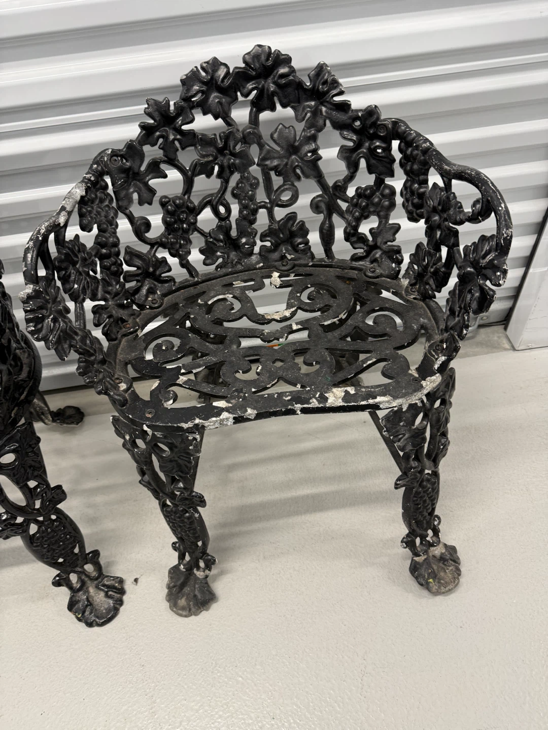 Vintage Ornate Cast Iron Garden Chairs (Set of 2) - photo 2