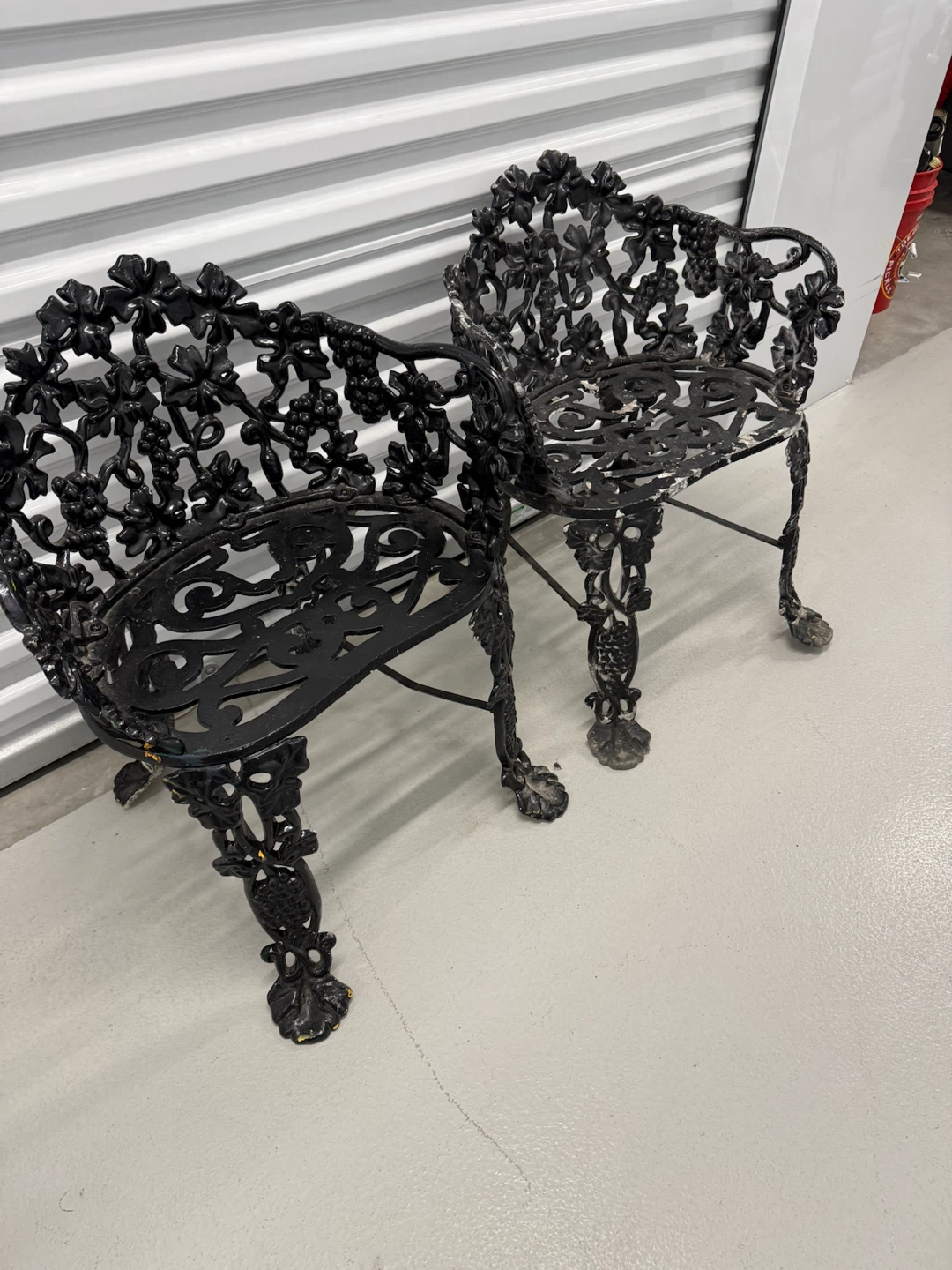 Vintage Ornate Cast Iron Garden Chairs (Set of 2) - photo 4