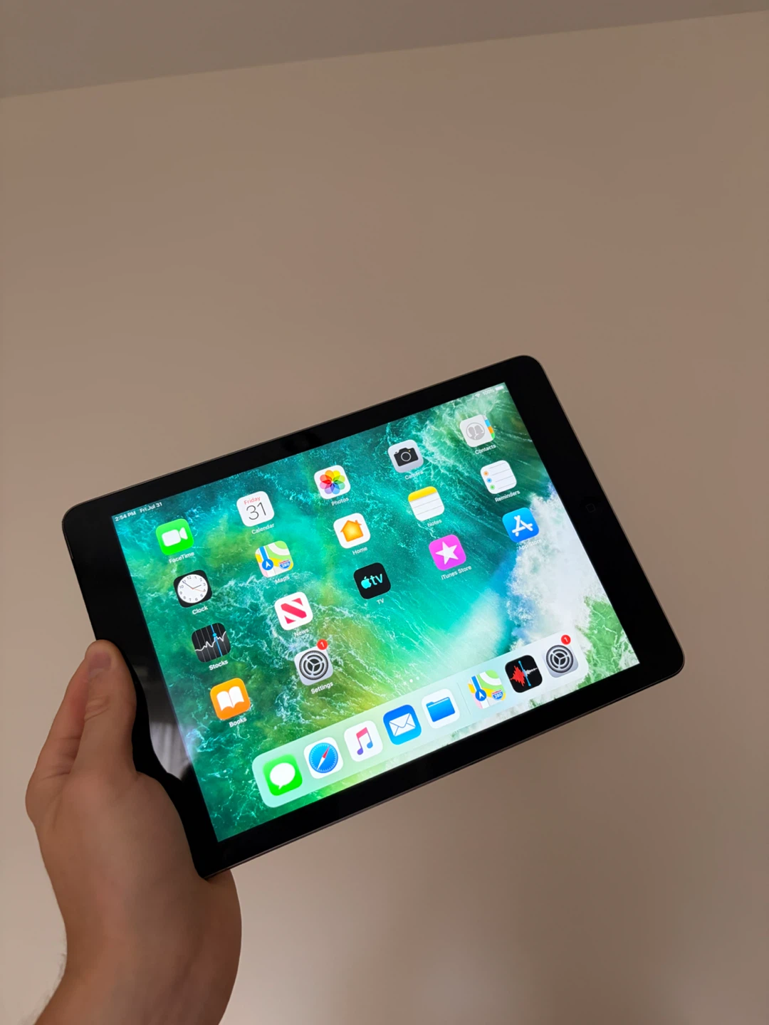 Apple iPad Air LTE 128GB Silver - photo 2