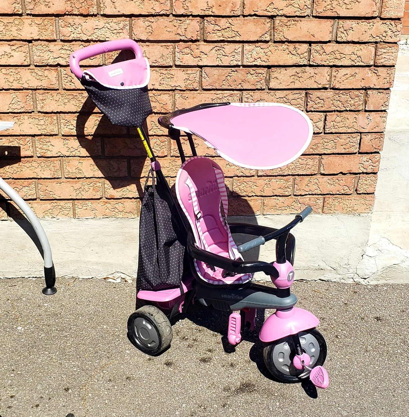 Smartrike Pink Tricycle with Sun Canopy and Parent Handle - photo 2