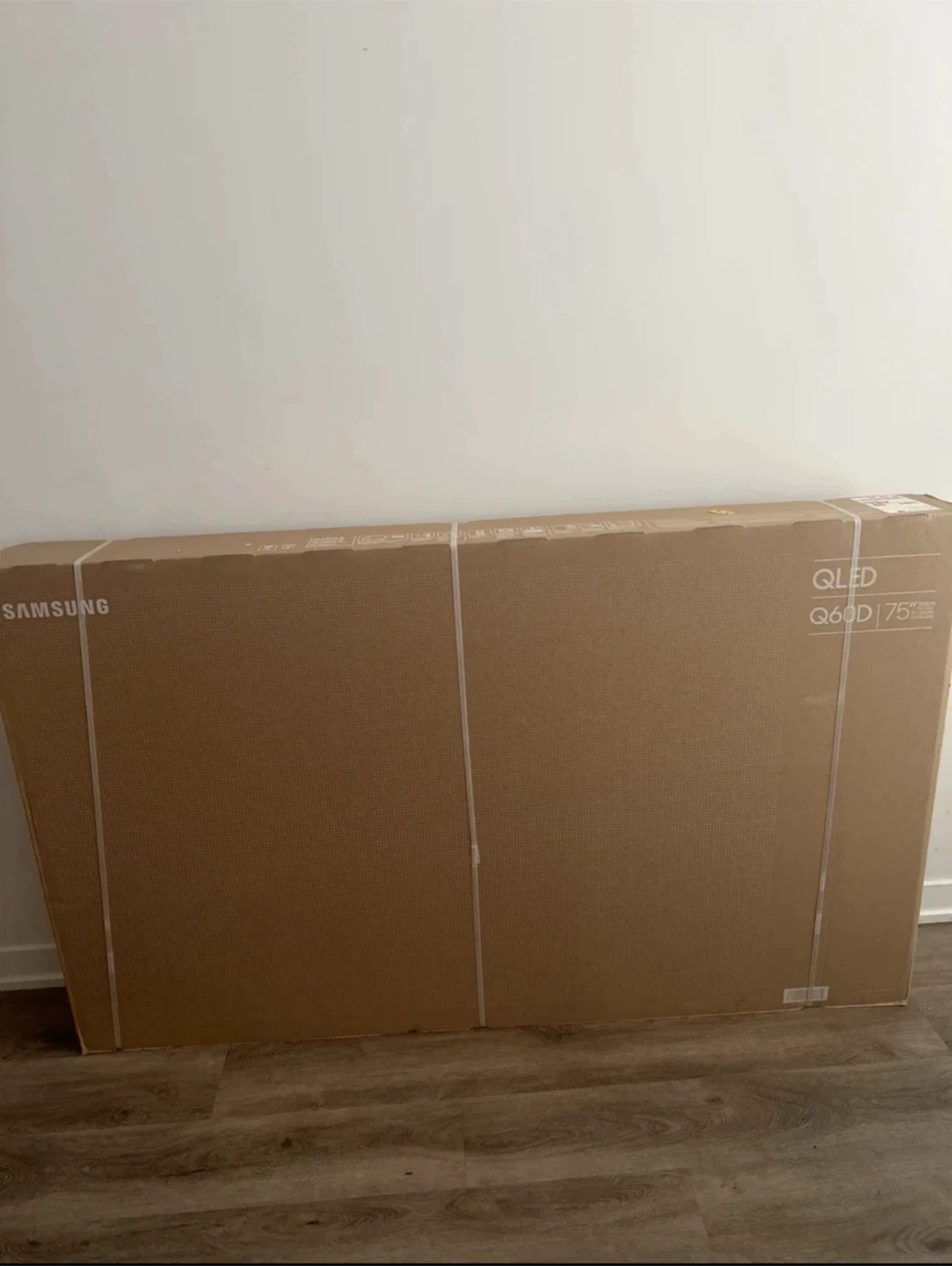 Samsung QLED 75" Q60D TV in Box - photo 2