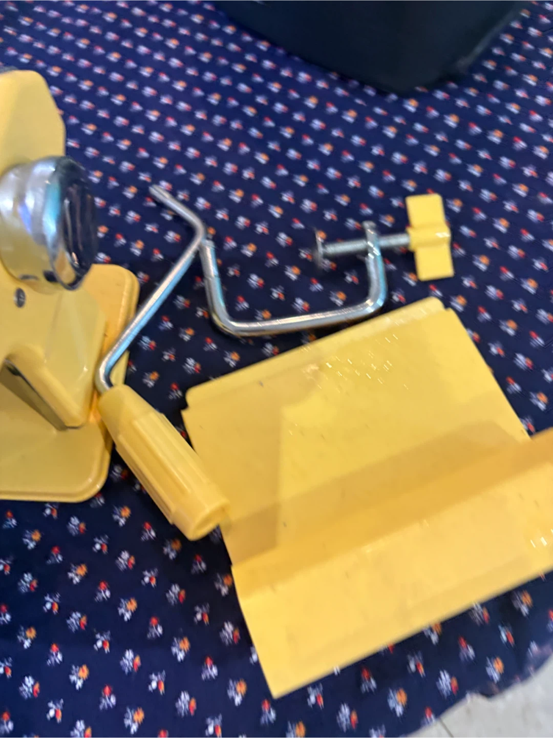 Yellow Pasta Maker Machine with Clamp - photo 4